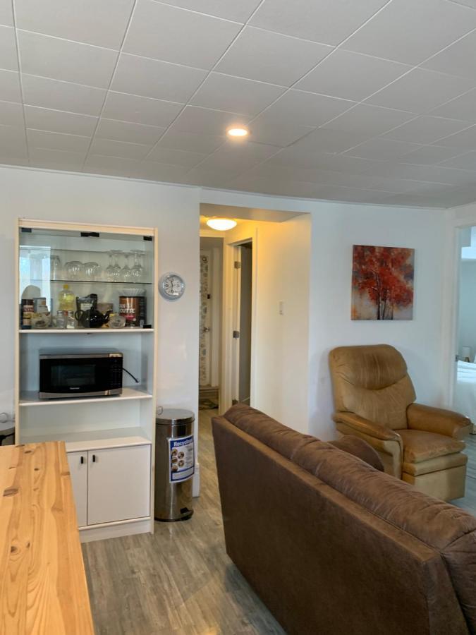 Appartement Chez Leon Grandes-Bergeronnes Exterior photo